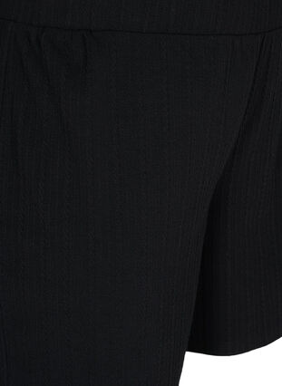 Lösa shorts i tyg med struktur, Black, Packshot image number 2