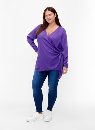 Långärmad blus i viskos med omlottlook, Prism Violet, Model image number 2