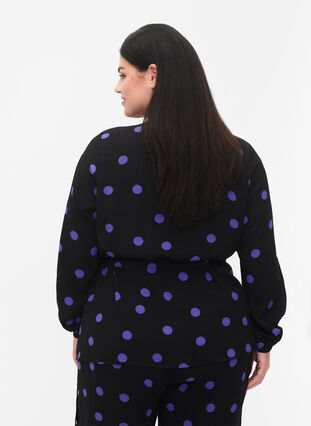 Prickig omlottopp i viskos, Black w. Purple Dot, Model image number 1