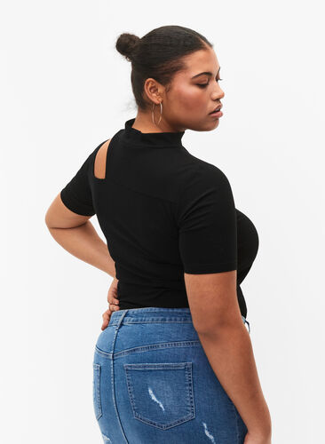 Kortärmad blus med utskuret parti, Black, Model image number 1
