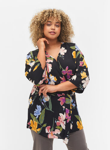 Blommig kimono i viskos, Big Flower AOP, Model image number 0