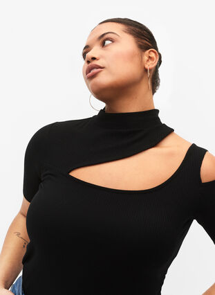 Kortärmad blus med utskuret parti, Black, Model image number 2
