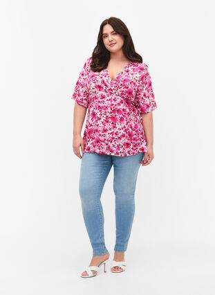Omlott-blus i viskos, Pink Flower Rain, Model image number 1
