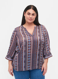 Blus med tryck och 3/4-ärmar (GRS), Brown Blue Ethnic, Model