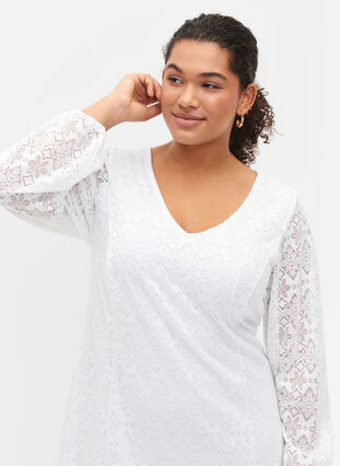 V-ringad klänning i spets med långa ärmar, Bright White, Model image number 3