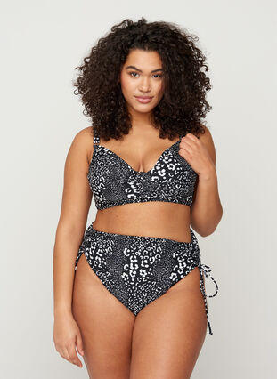 Bikiniunderdel med print, Mix Leo Print, Model image number 1