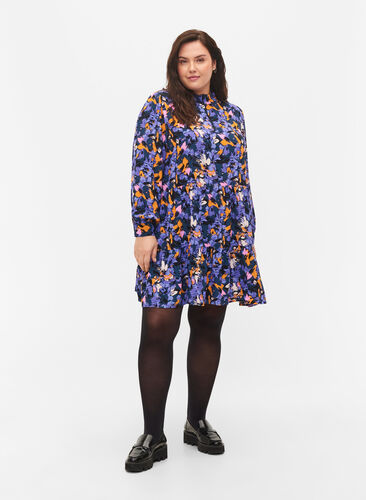 Blommig tunika med blixtlås, Purple Flower AOP, Model image number 2