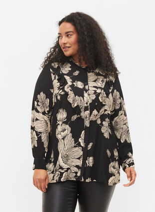 Blommig viskosskjorta med volanger, Black White AOP, Model image number 0