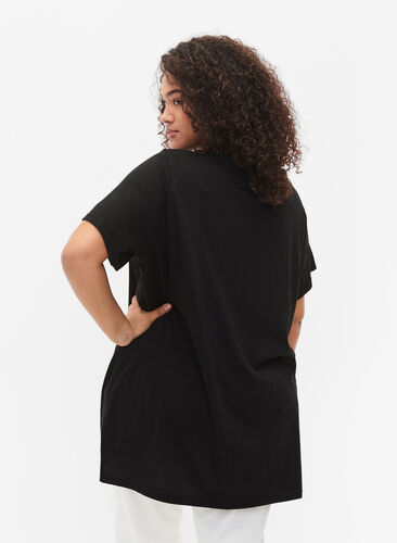 Oversized t-shirt med tryck , Rosebloom W. Love, Model image number 1