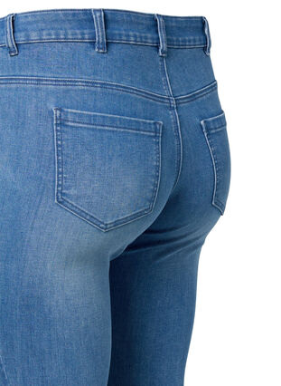 Croppade Emily jeans med broderi, Blue denim, Packshot image number 3