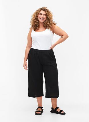 Croppade byxor i bomullsmix med linne, Black, Model image number 0