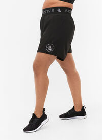 Träningsshorts med bakficka, Black, Model