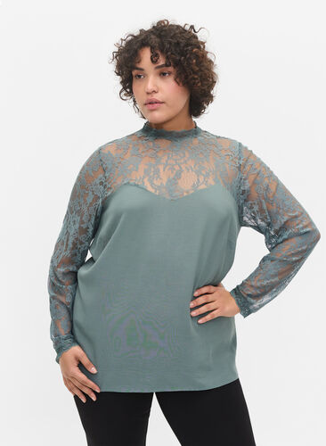 Långärmad viskosblus med spets, Balsam Green, Model image number 0