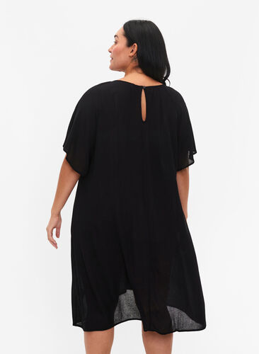 Viskosklänning med korta ärmar, Black, Model image number 1