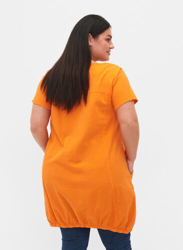 Kortärmad klänning i bomull, Orange Tiger, Model image number 1