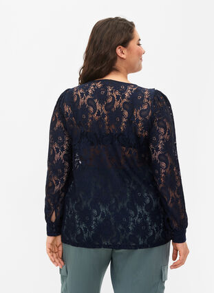 Blus i spets med volangdetaljer, Navy, Model image number 1
