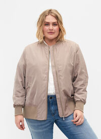 Bomberjacka med fickor, Moon Rock, Model