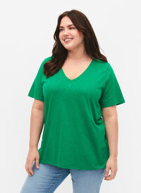 V-ringad bas t-shirt med korta ärmar, Jolly Green, Model