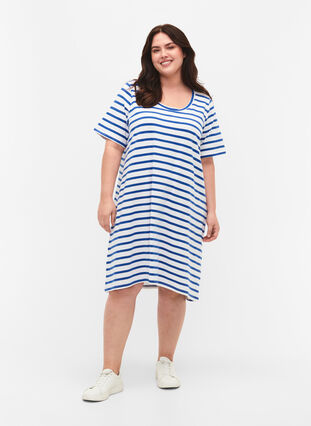 Randig trikåklänning med korta ärmar, Blue Stripes, Model image number 2