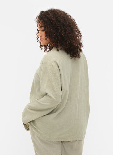 Skjorta i bomull med struktur, Seagrass , Model image number 1