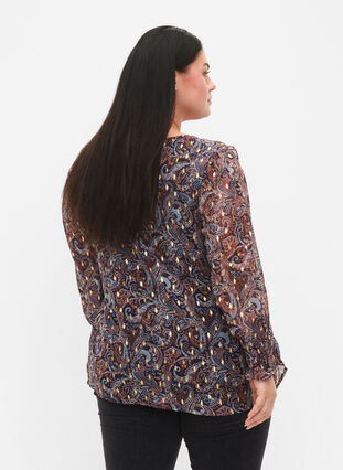 Paisleyblus med långa ärmar och v-ringad, Blue Paisley AOP, Model image number 1