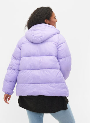 Kort pufferjacka med huva, Lavender, Model image number 1