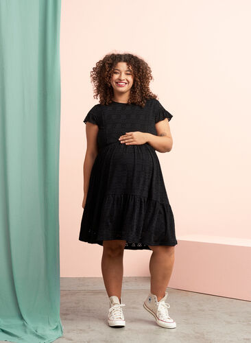 Klänning för gravida med broderi anglaise med amningsfunktion, Black, Image image number 0