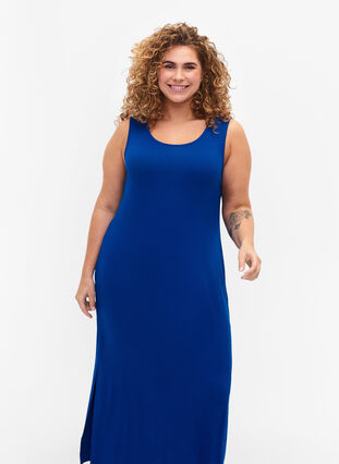 Ärmlös ribbad klänning i viskos, Surf the web, Model image number 2