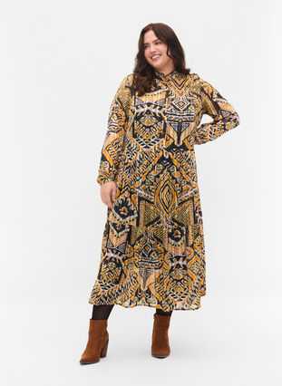 Mönstrad midiklänning med knappar, Yellow Aztec AOP, Model image number 0