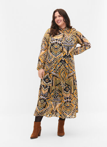 Mönstrad midiklänning med knappar, Yellow Aztec AOP, Model image number 0