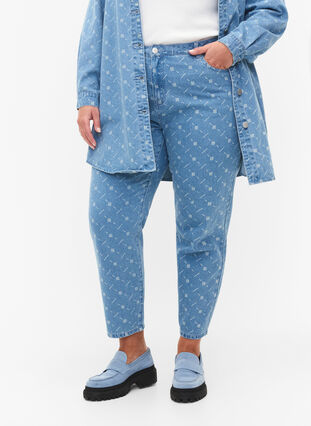 Mom fit Mille jeans med tryck, Light blue denim, Model image number 2