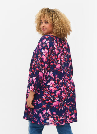 Tunika i viskos med 3/4-ärmar, B. Blue/Pink Flower, Model image number 1