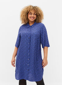 Lång prickig skjorta i viskos, R.Blue w. Black Dot, Model