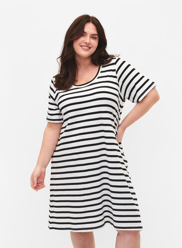 Randig trikåklänning med korta ärmar, Black Stripes, Model image number 0