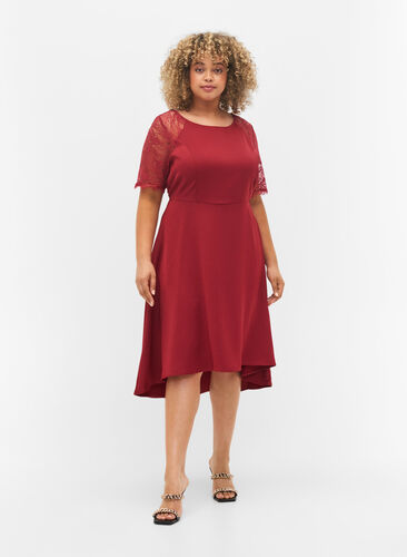 Midiklänning med korta spetsärmar, Rhubarb, Model image number 2