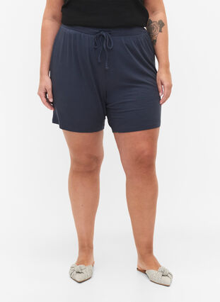 Löst sittande ribbade shorts i viskos, Umbre Blue, Model image number 2