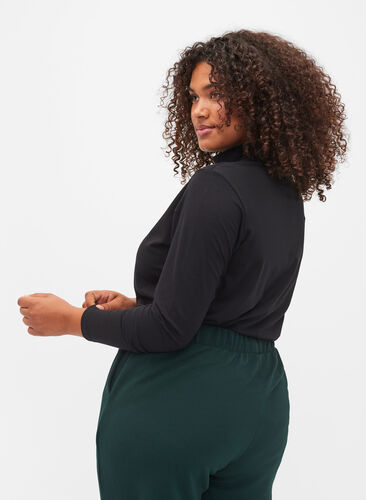 Långärmad polotröja i bomull, Solid Black, Model image number 1
