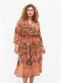 Klänning i tryck med smock och 3/4-ärmar, Colorful Ethnic, Model