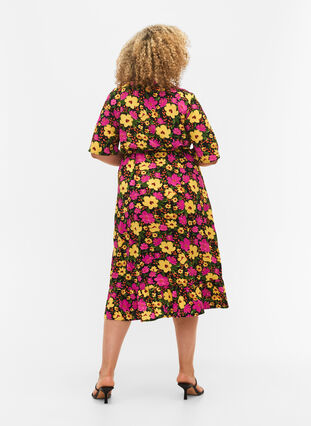 Tryckt omlottklänning med korta ärmar, Yellow Pink Flower, Model image number 1