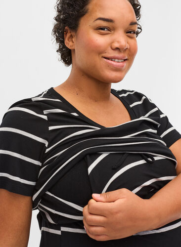 Randig gravidklänning i viskos, Black Grey Stripe, Model image number 2
