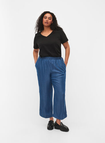 Löst sittande denimbyxor i lyocell (TENCEL™), Dark Blue, Model image number 0